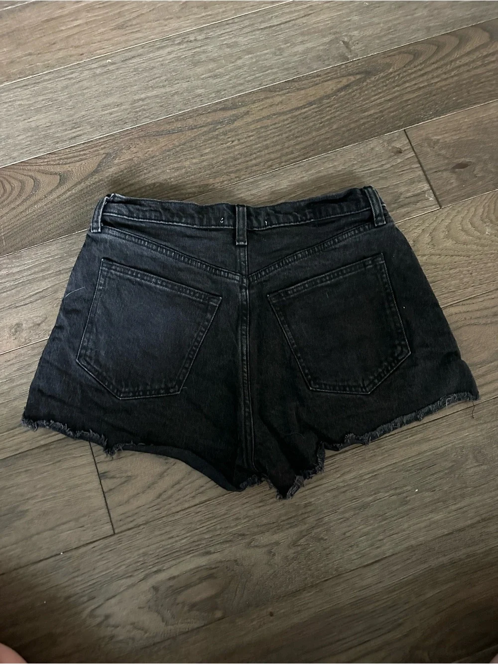 Abercrombie & Fitch Black High-Rise The Mom Short - Picture 2 of 3